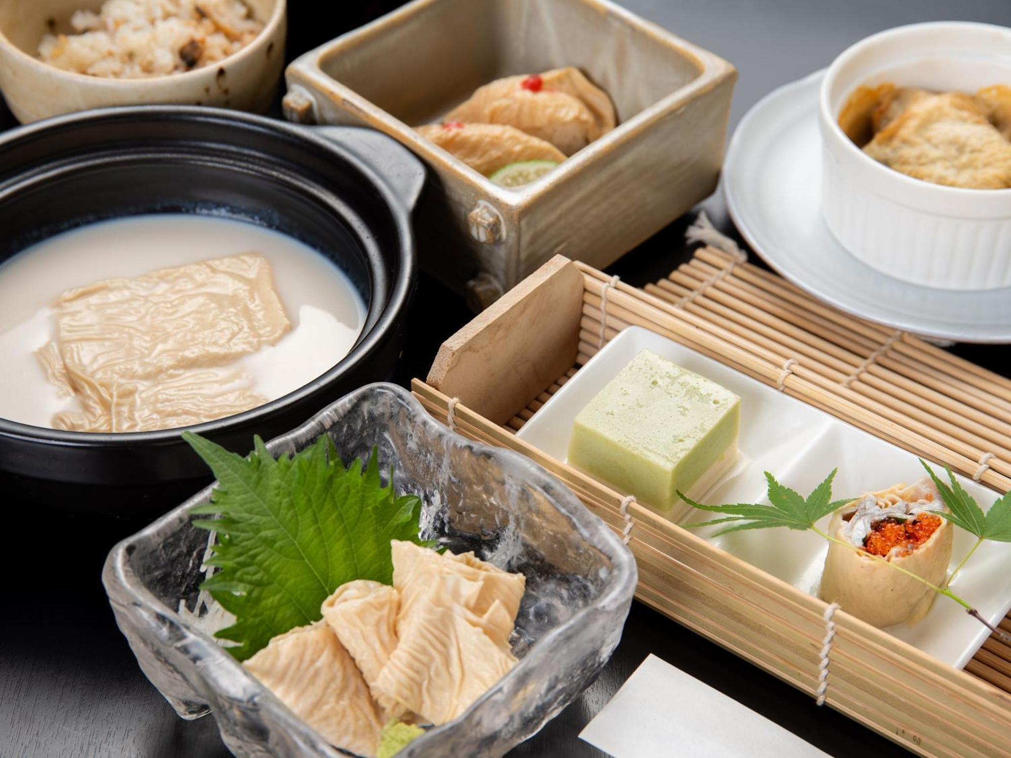 Togakubo Hotel Isehara Eksteriør billede